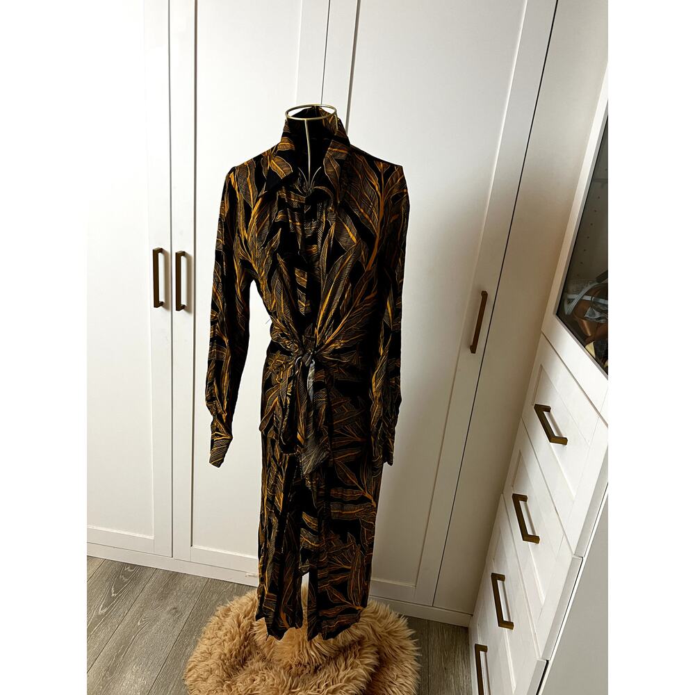 Olivaceous Black Yellow Long Sleeve Dress Size L